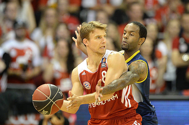 官宣：热刺5500万镑签下库杜斯 签约6年披20号战袍