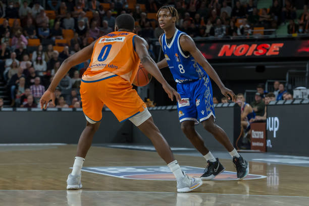 在困难面前 在困难面前